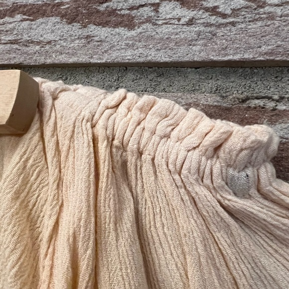 Forever 21 Peach Off the Shoulder Crop Top - Picture 9 of 9